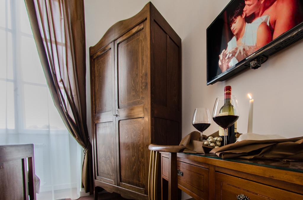 Romance Al Colosseo Room photo