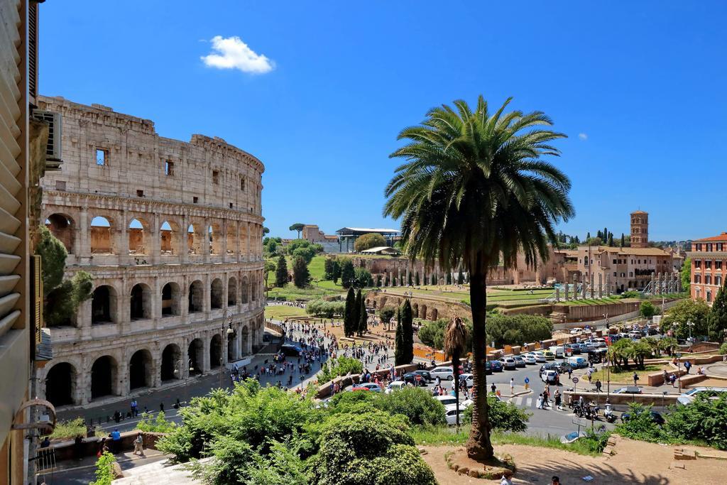 Romance Al Colosseo Exterior photo
